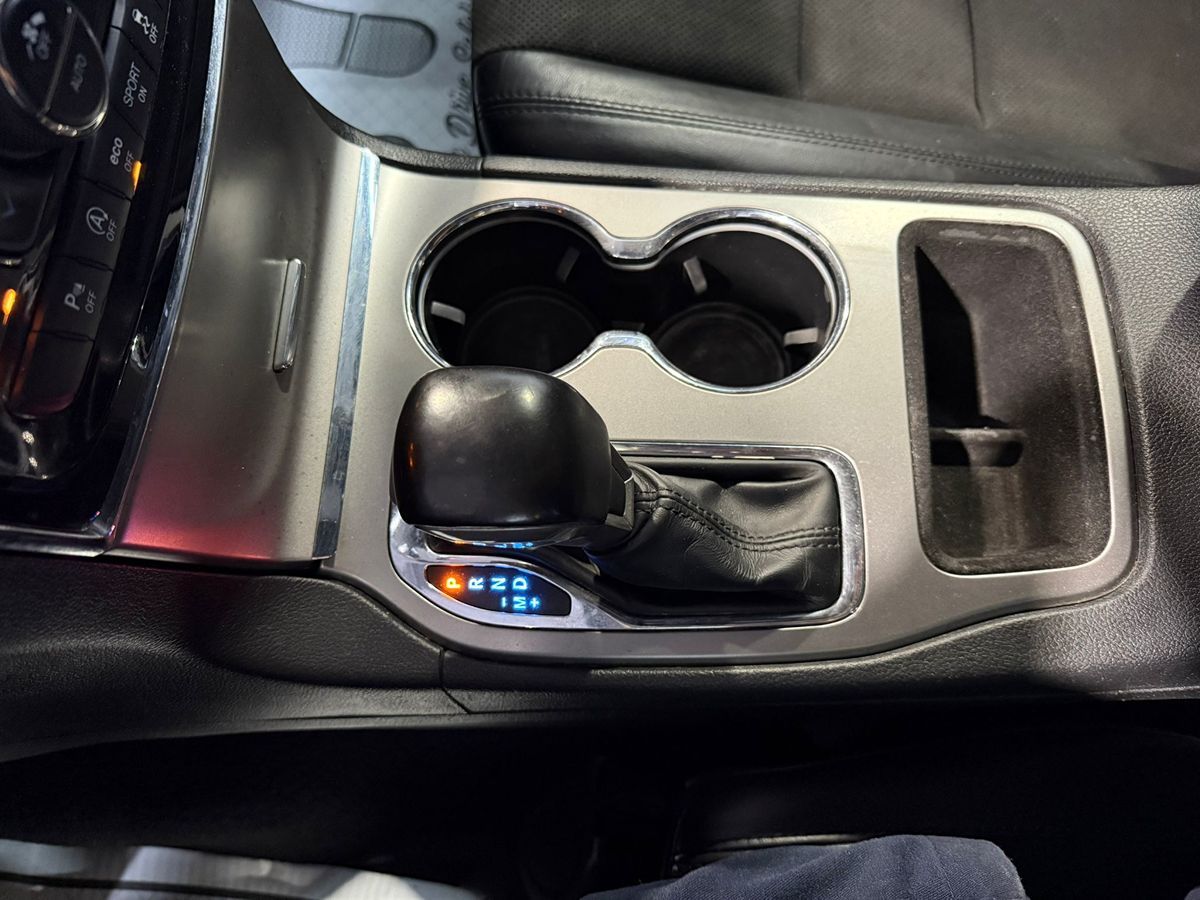 2020 JEEP GRAND CHEROKEE - Image 25