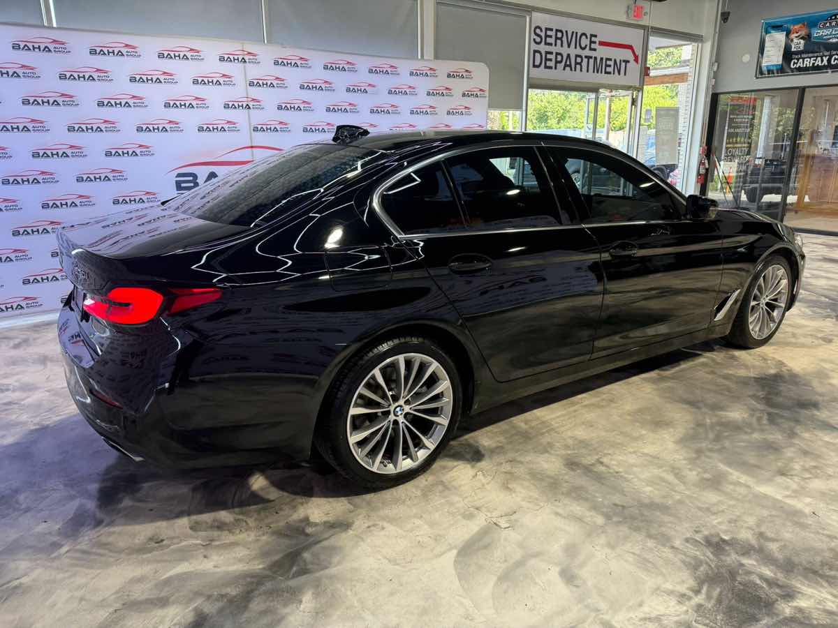 2021 Bmw 530i photo 2