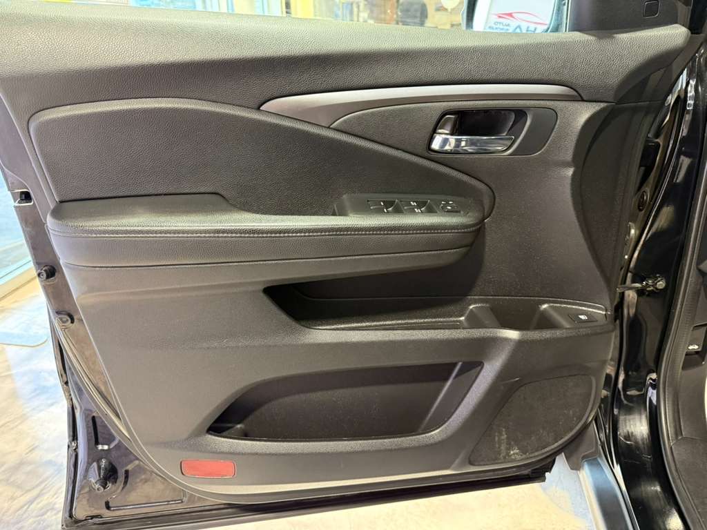 2022 HONDA PILOT - Image 40