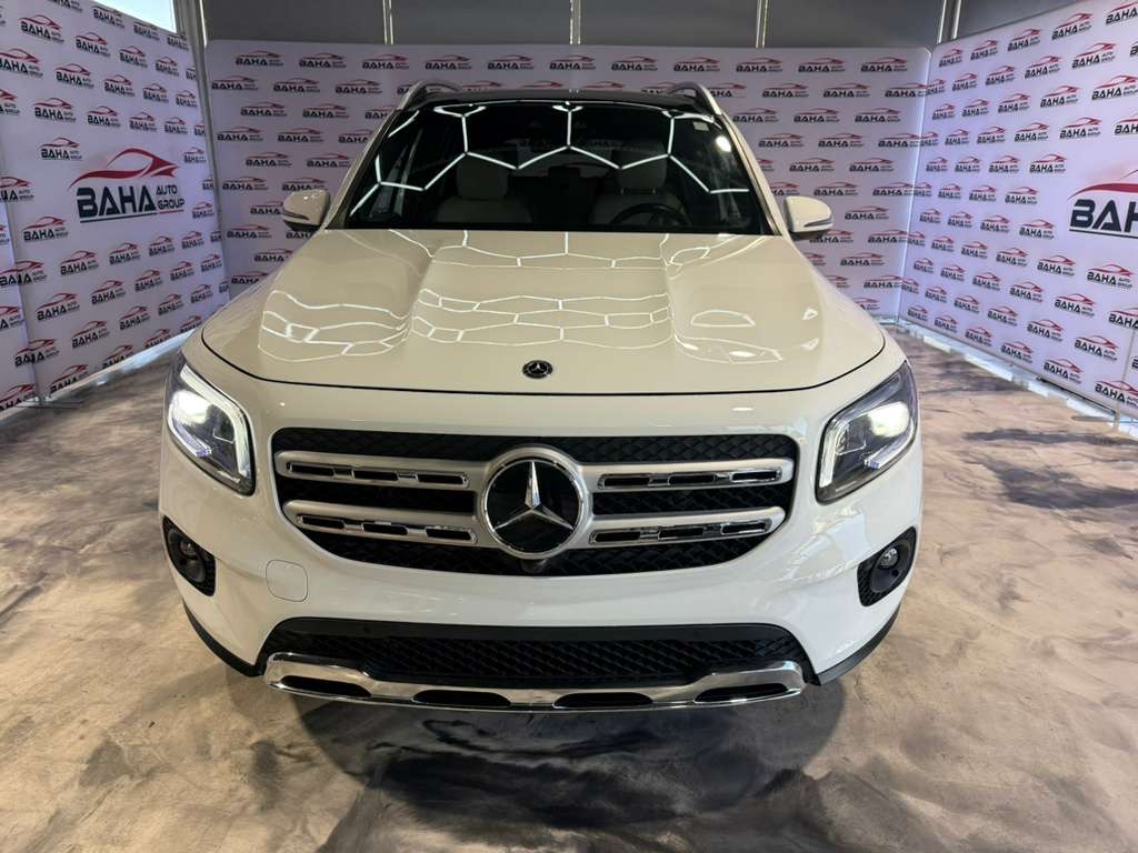 2020 Mercedes Benz GLB 250 4MATIC photo 4