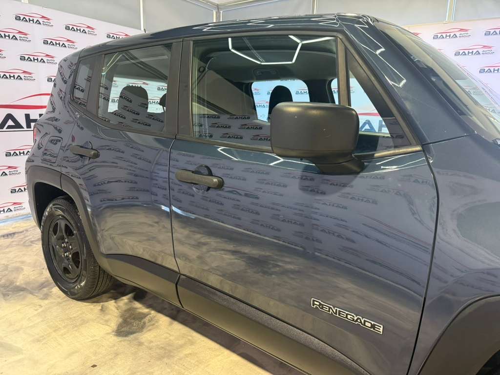 2021 JEEP RENEGADE - Image 8