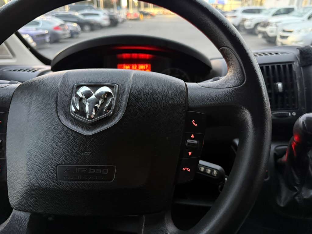 2019 Ram ProMaster 3500 photo 3