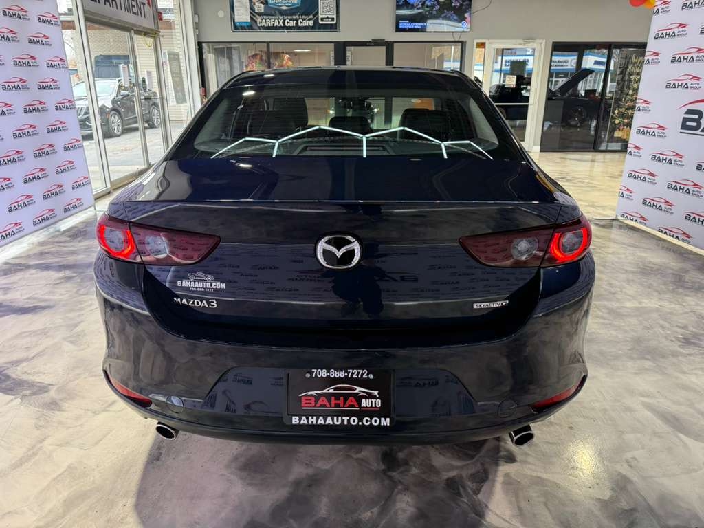 2025 MAZDA MAZDA3 - Image 9