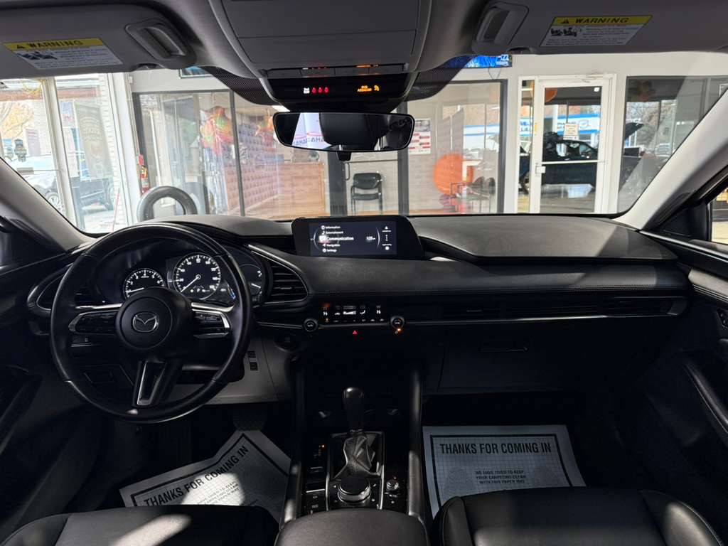 2025 MAZDA MAZDA3 - Image 24