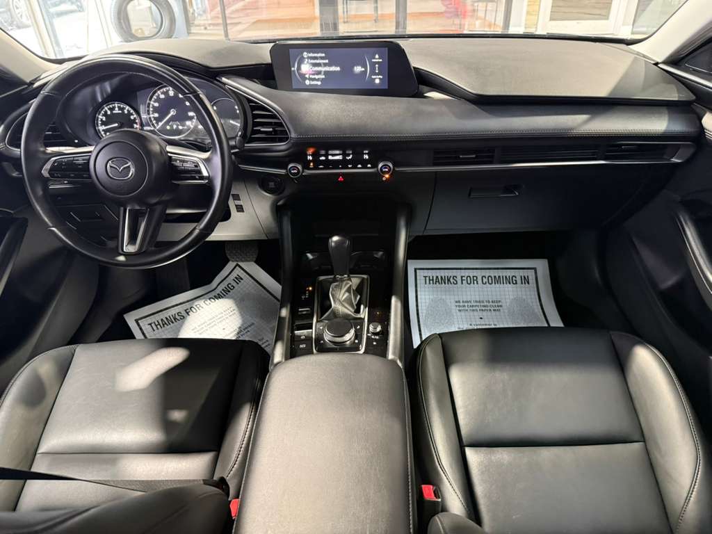 2025 MAZDA MAZDA3 - Image 26