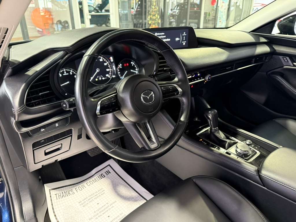 2025 MAZDA MAZDA3 - Image 36