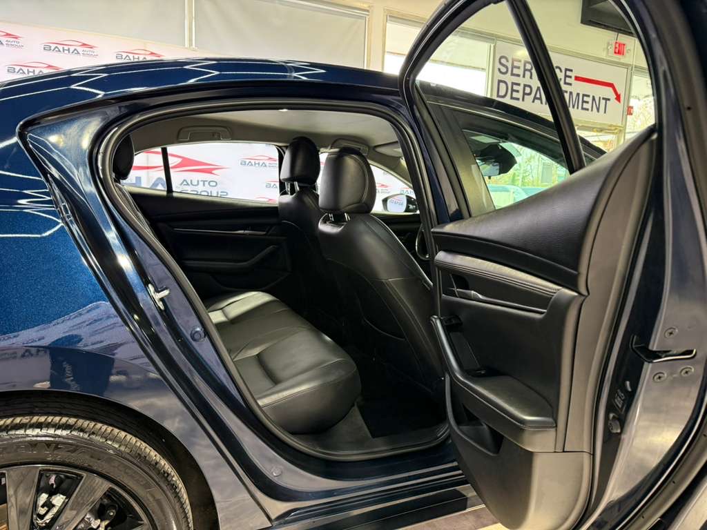 2025 MAZDA MAZDA3 - Image 45