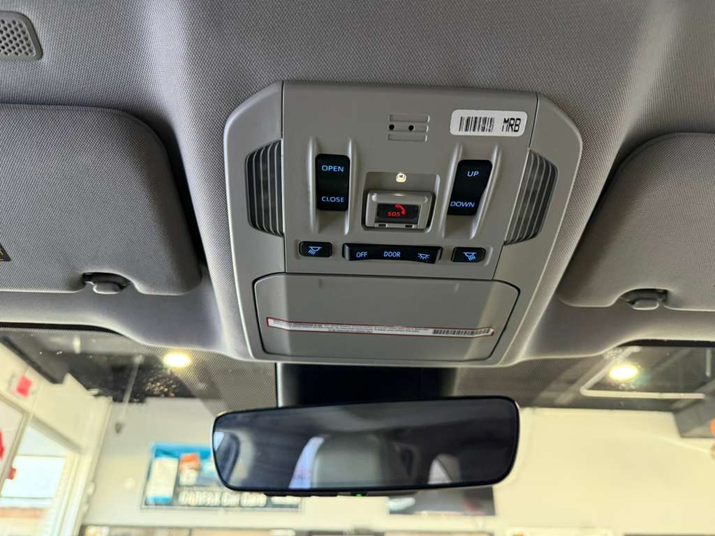 2021 TOYOTA HIGHLANDER - Image 20