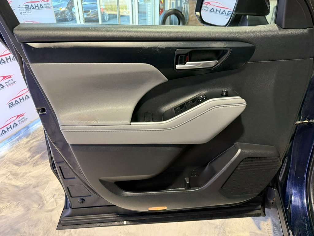 2021 TOYOTA HIGHLANDER - Image 32