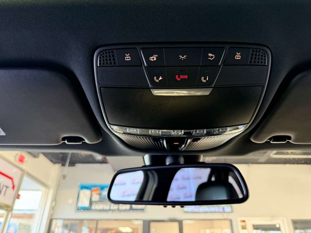 2019 MERCEDES-BENZ GLC-CLASS - Image 18