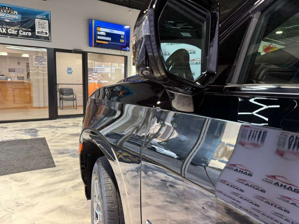 2021 CHEVROLET SUBURBAN - Image 7