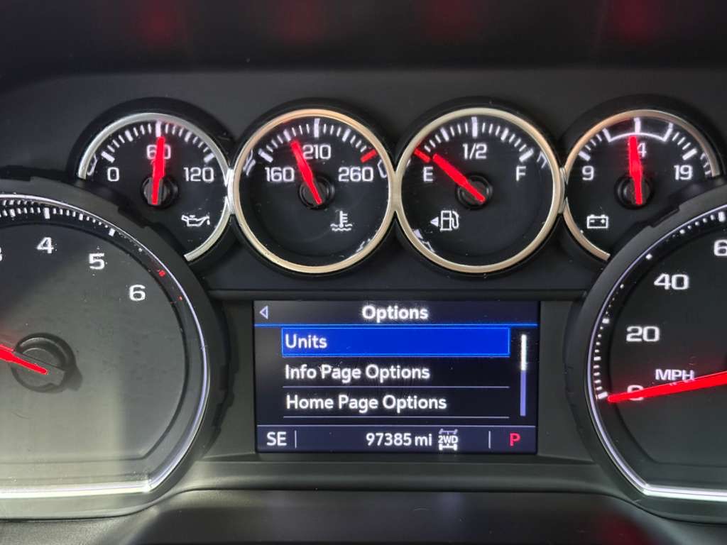 2021 CHEVROLET SUBURBAN - Image 17