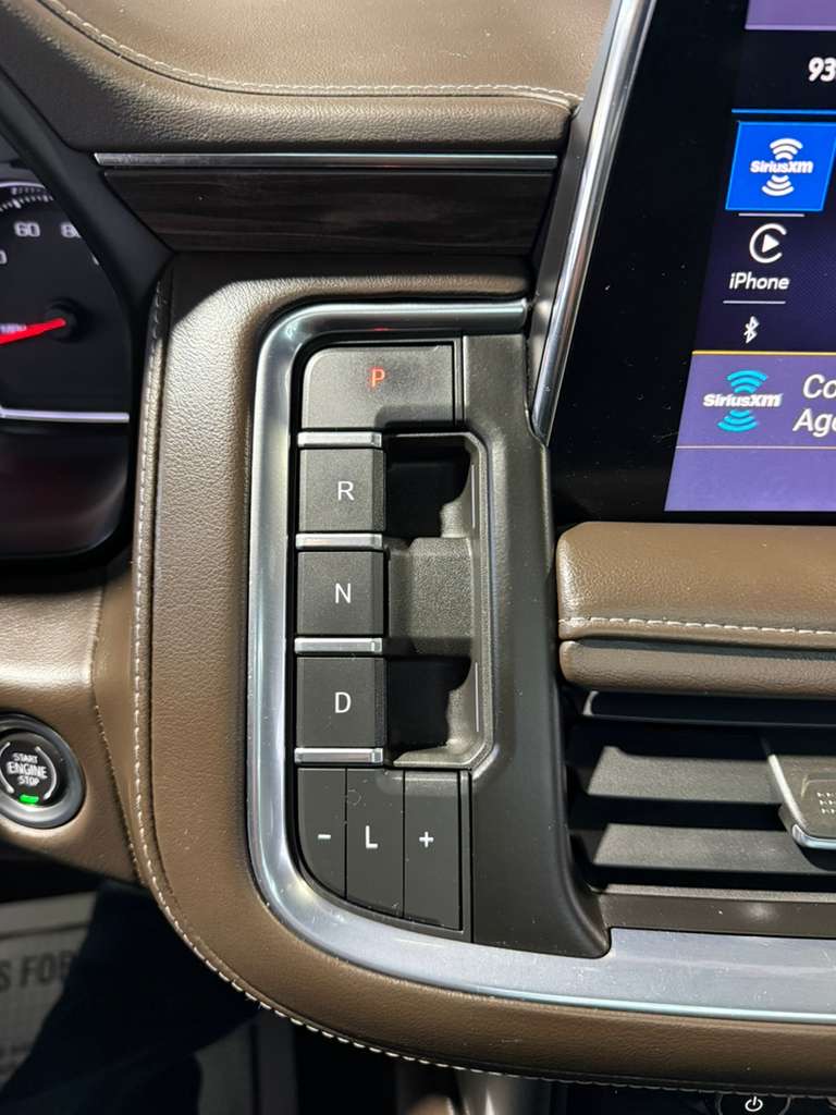 2021 CHEVROLET SUBURBAN - Image 20