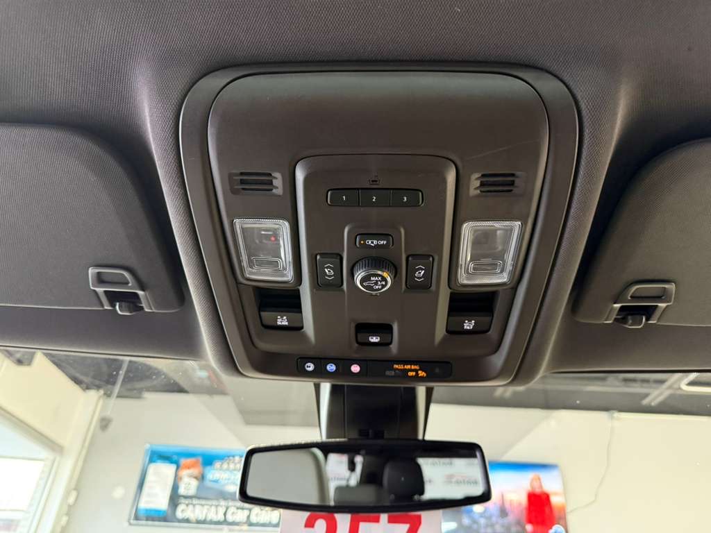 2021 CHEVROLET SUBURBAN - Image 22