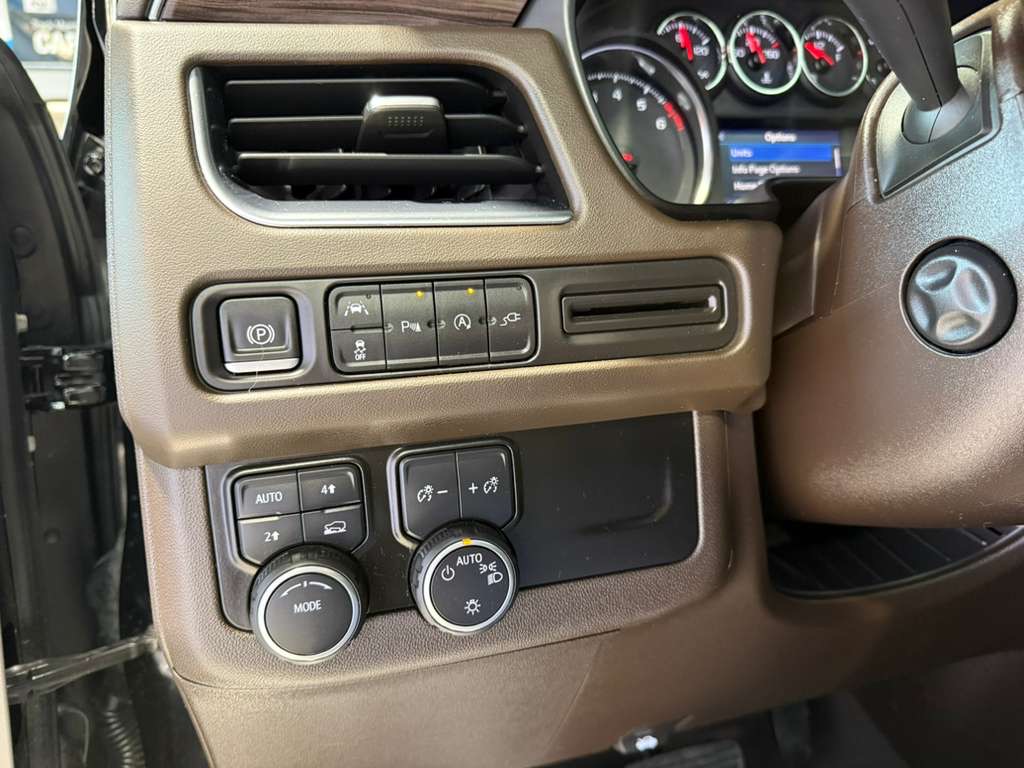 2021 CHEVROLET SUBURBAN - Image 25