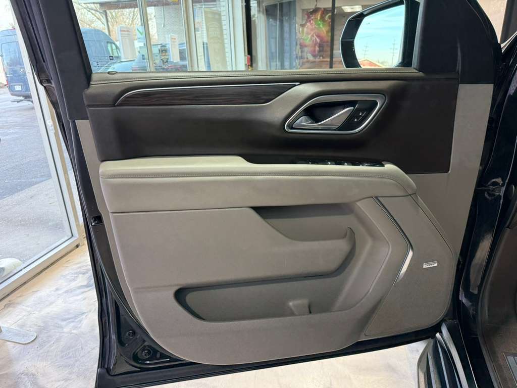 2021 CHEVROLET SUBURBAN - Image 41