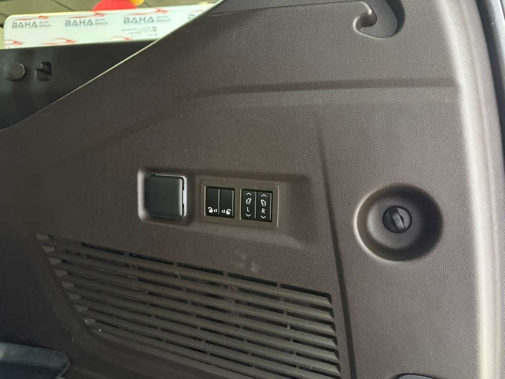 2021 CHEVROLET SUBURBAN - Image 54