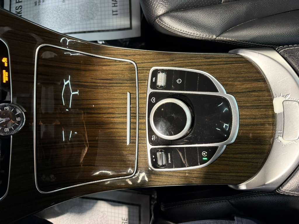 2019 MERCEDES-BENZ C-CLASS - Image 18