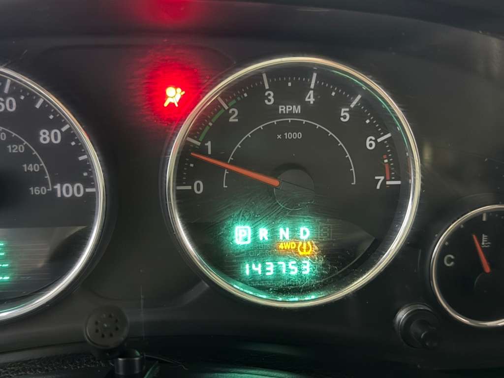 2013 JEEP WRANGLER - Image 18