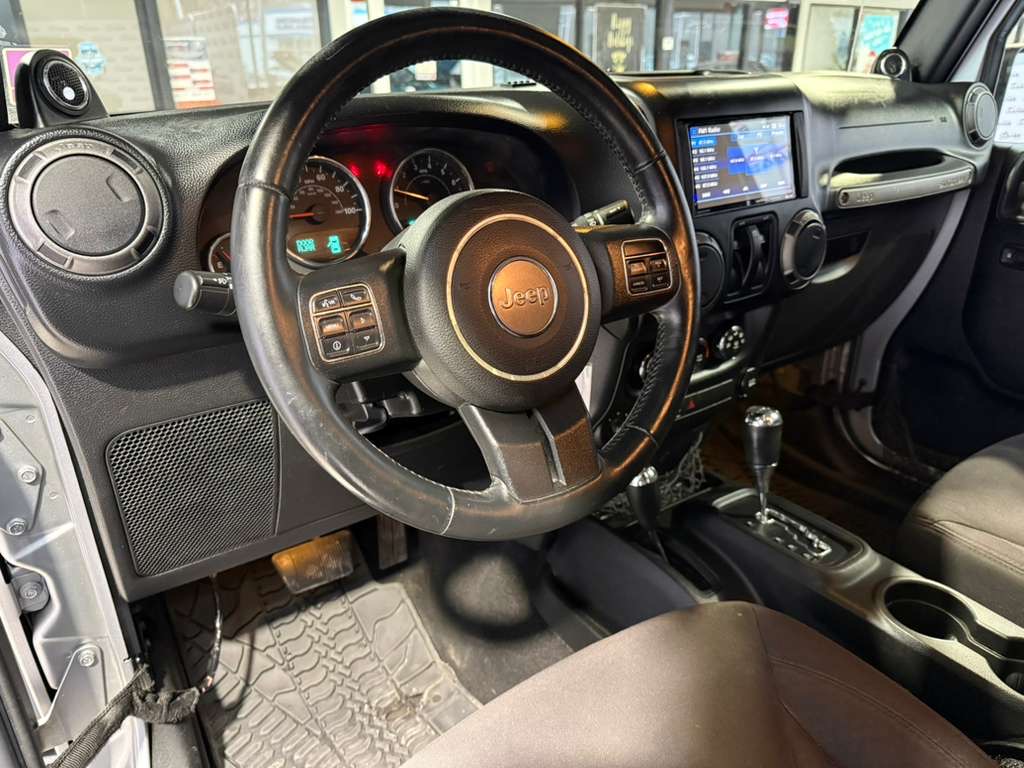 2013 JEEP WRANGLER - Image 27