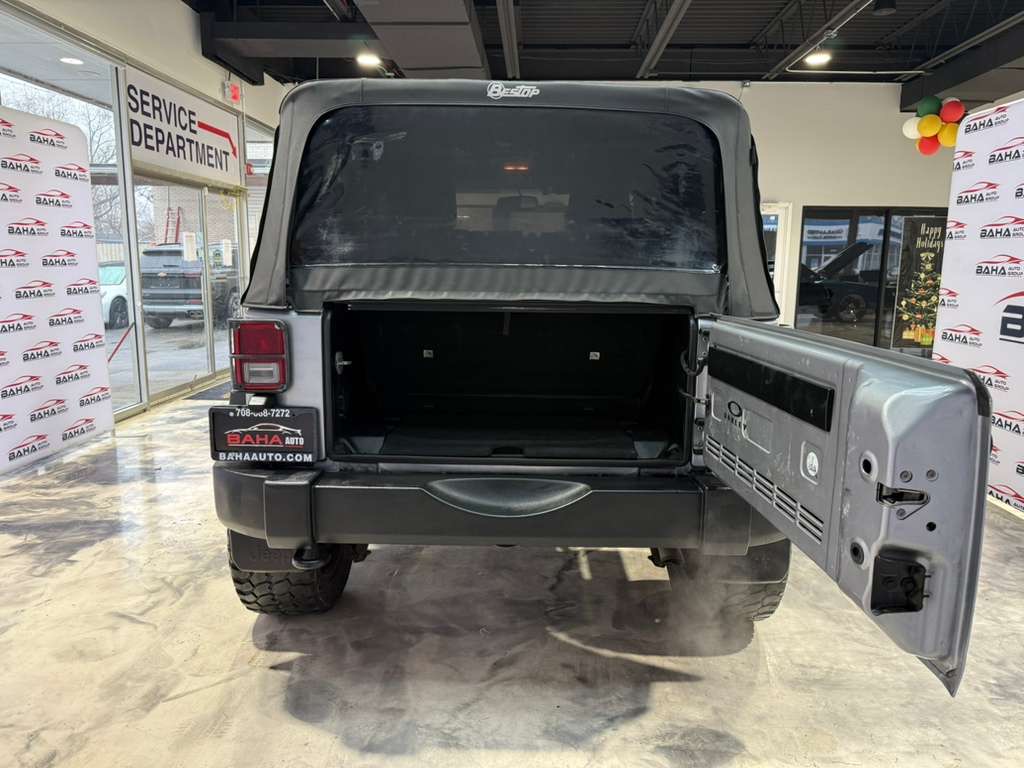 2013 JEEP WRANGLER - Image 32