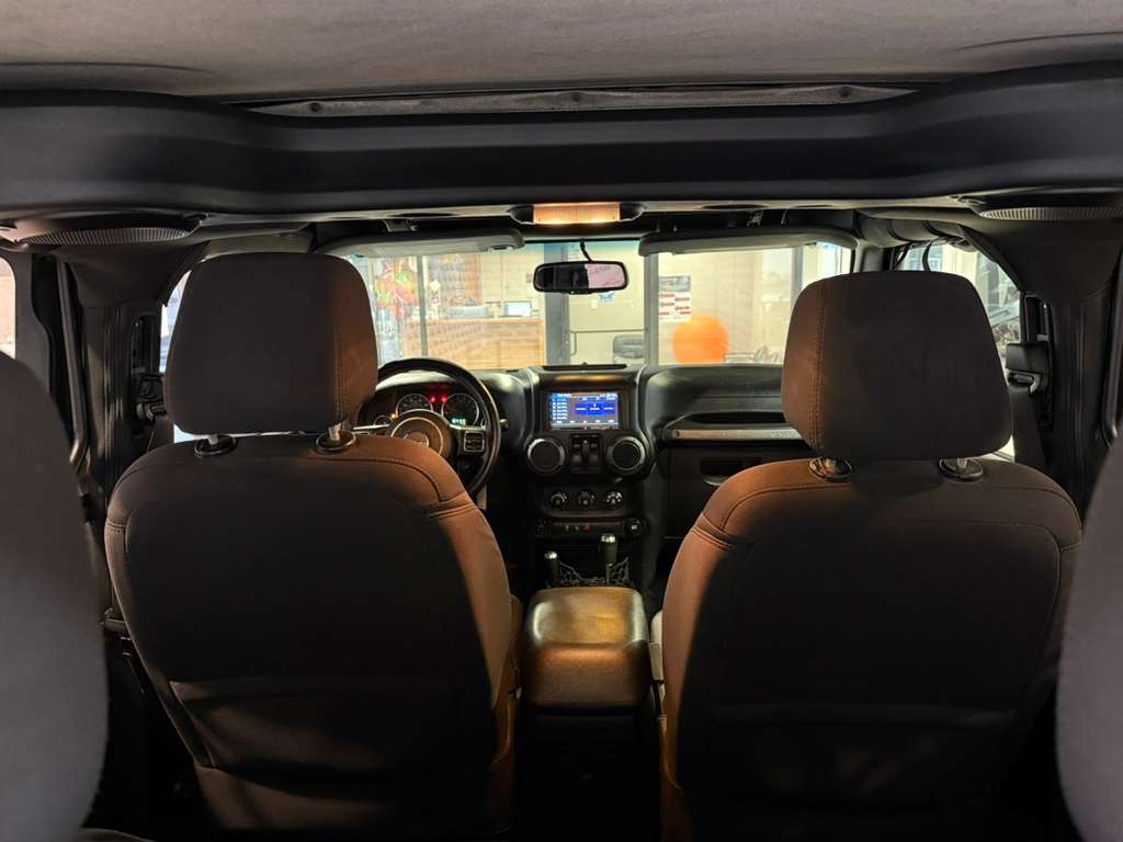 2013 JEEP WRANGLER - Image 36