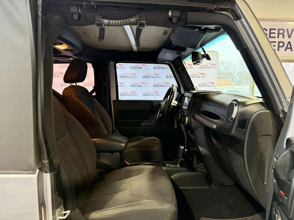 2013 JEEP WRANGLER - Image 39