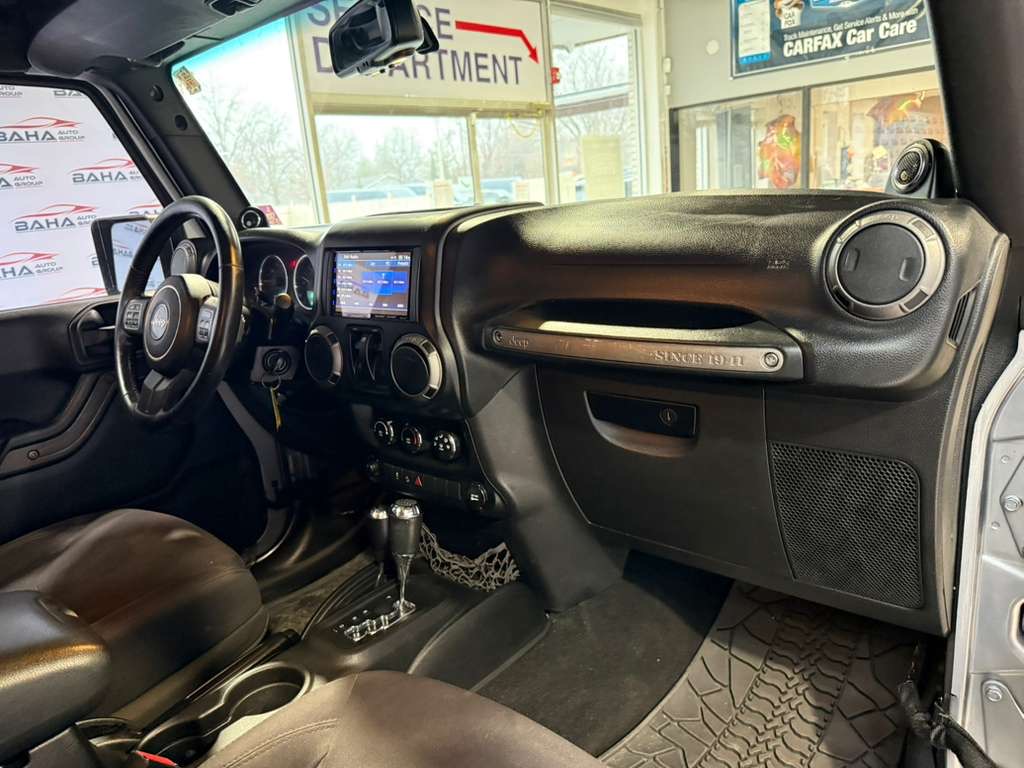 2013 JEEP WRANGLER - Image 43