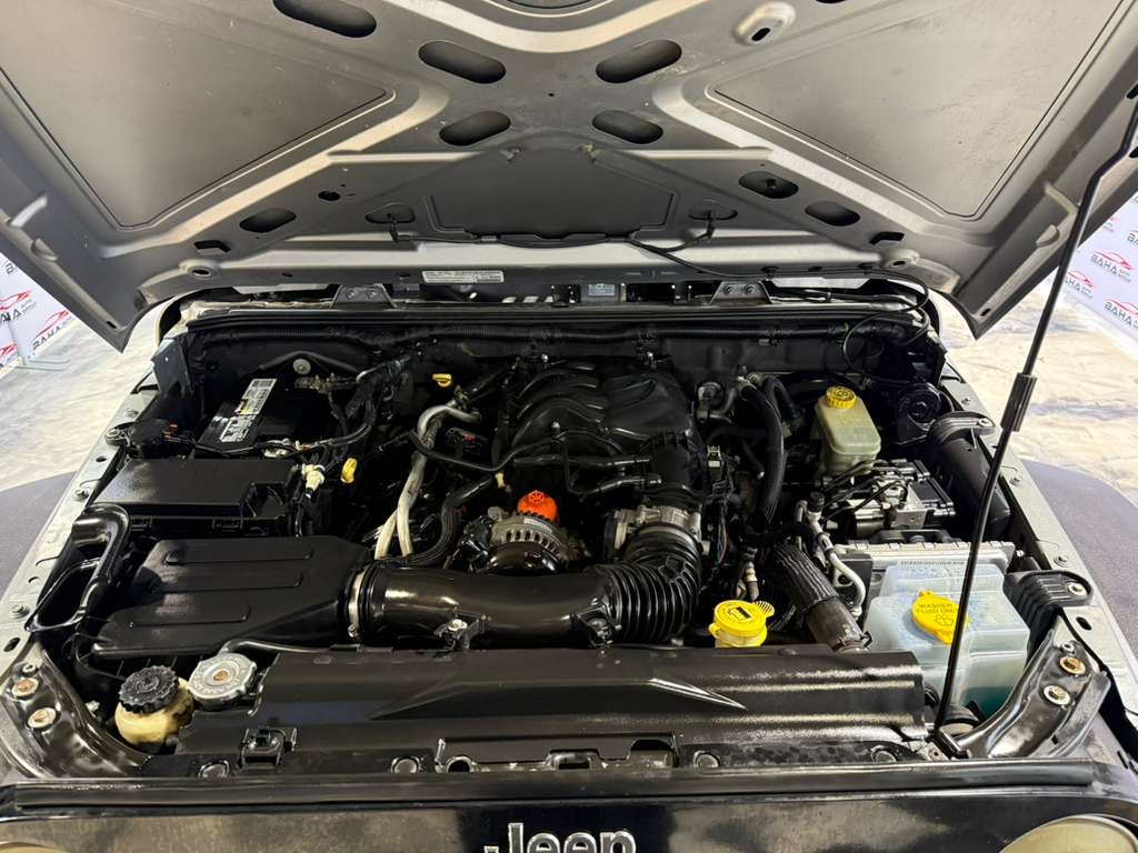 2013 JEEP WRANGLER - Image 48