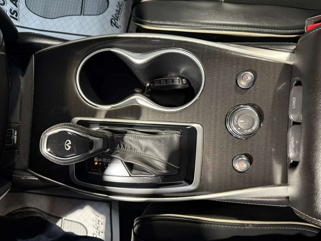 2019 INFINITI QX60 - Image 18