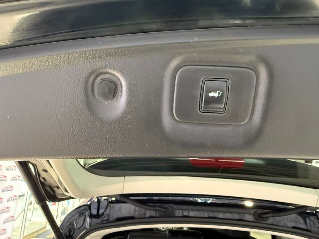 2019 INFINITI QX60 - Image 49