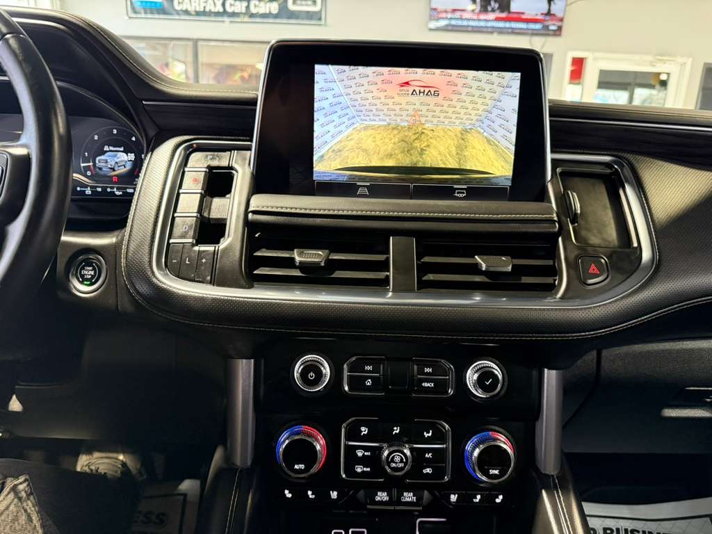 2024 GMC YUKON XL - Image 18