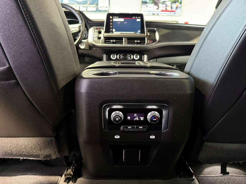 2024 GMC YUKON XL - Image 25