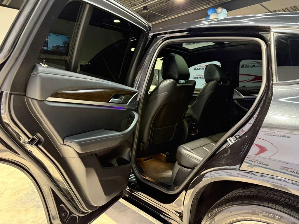 2021 BMW X4 - Image 41