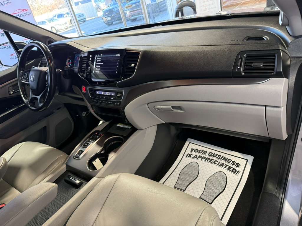 2022 HONDA PILOT - Image 65