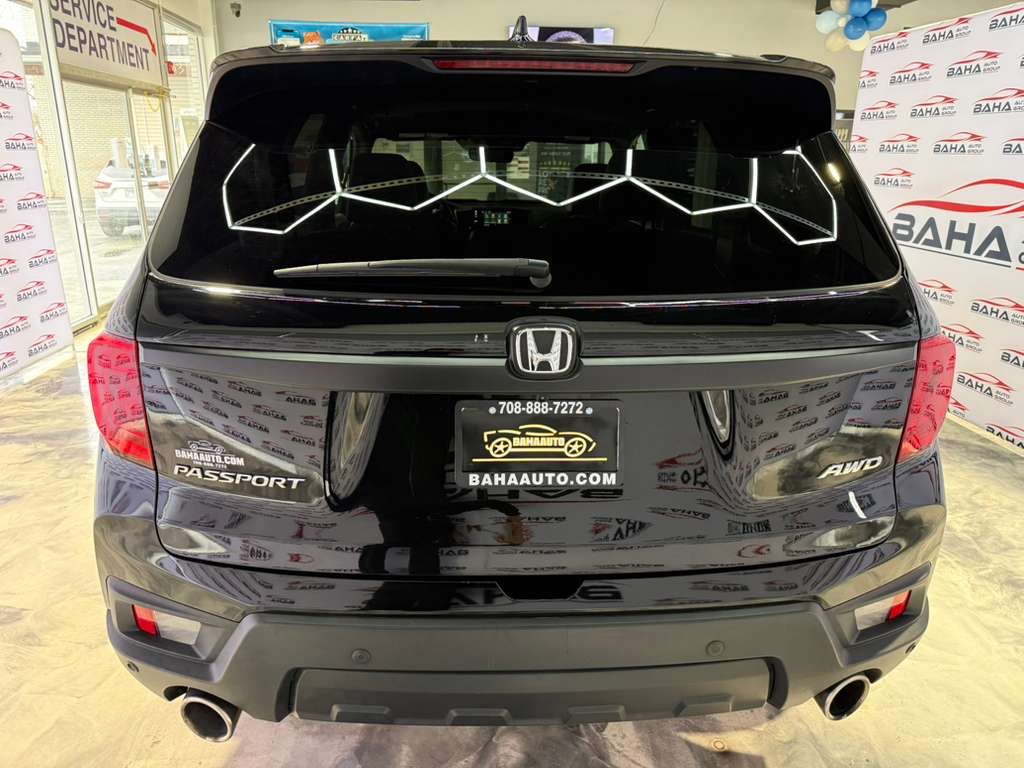 2023 HONDA PASSPORT - Image 9