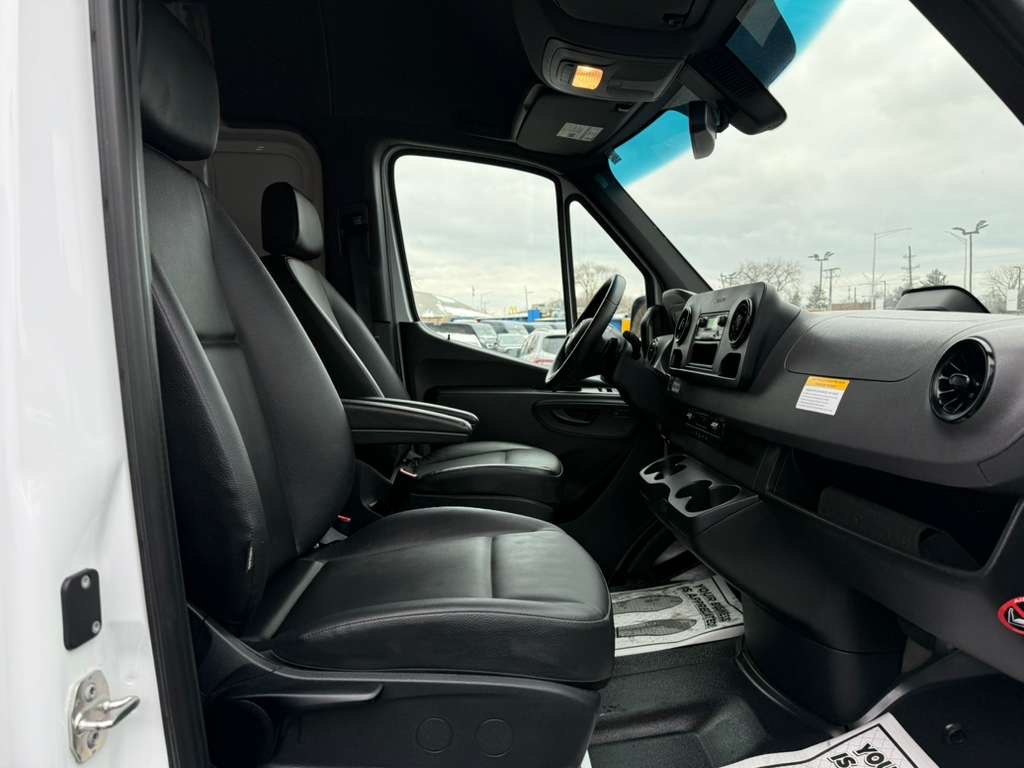 2025 Mercedes-Benz Sprinter Cargo Van Base - Photo 29