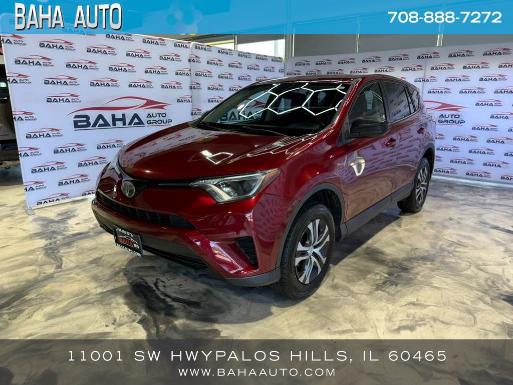 2018 Toyota RAV4 LE's photo