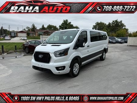 2026 Ford Transit 14 Passenger Wagon XLT