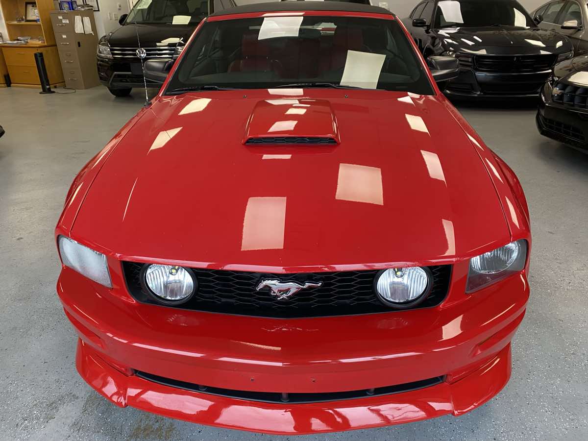 2005 Ford Mustang GT Premium