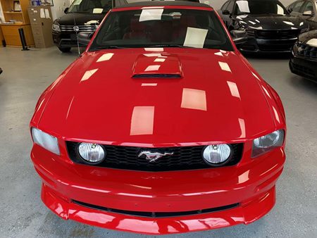 2005 Ford Mustang GT Premium