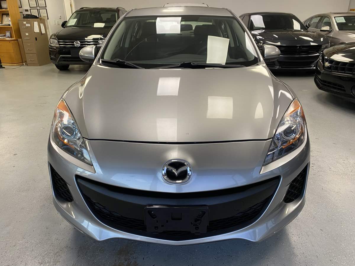 2013 Mazda Mazda3 i Sport