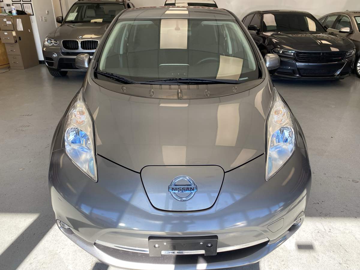 2014 Nissan LEAF S