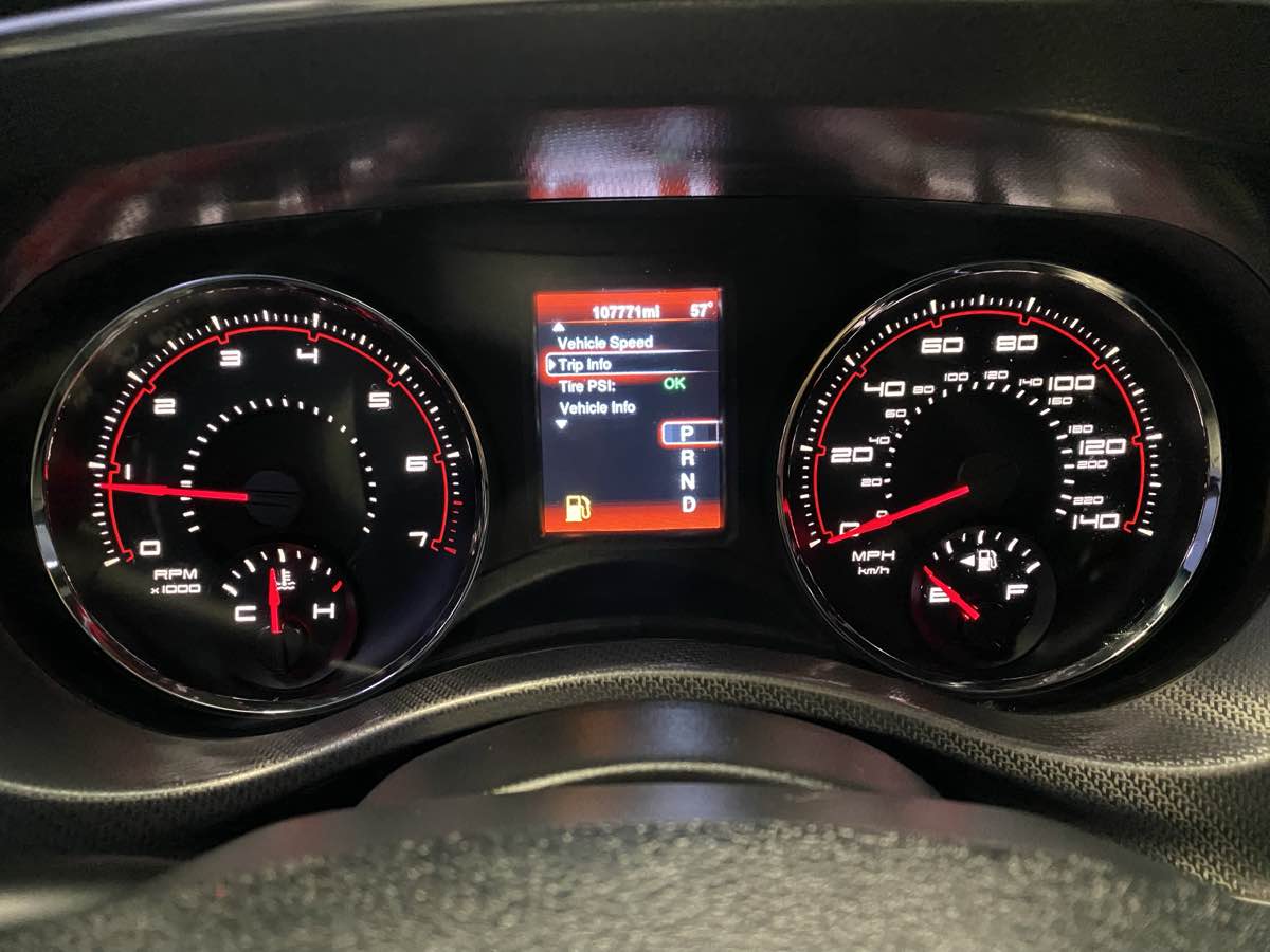 2013 Dodge Charger SE photo 16