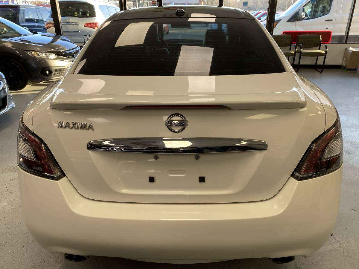 2012 Nissan Maxima SV Premium photo 12