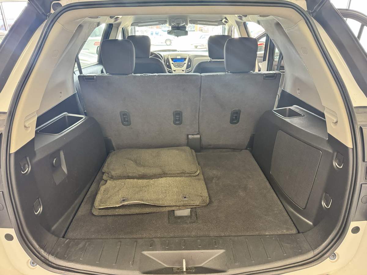 2014 Chevrolet Equinox LS - Photo 18