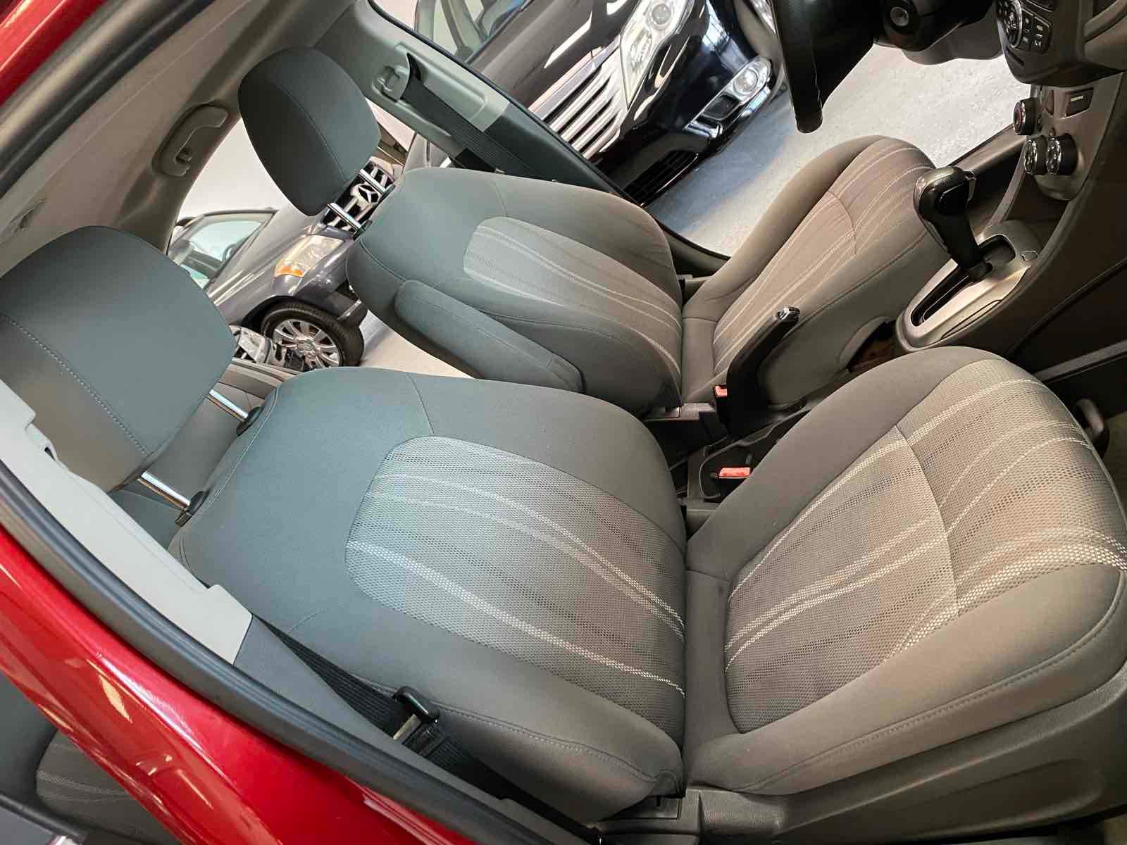 2013 Chevrolet Sonic LT - Photo 20