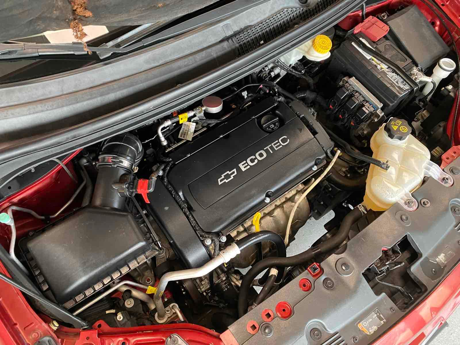 2013 Chevrolet Sonic LT - Photo 27