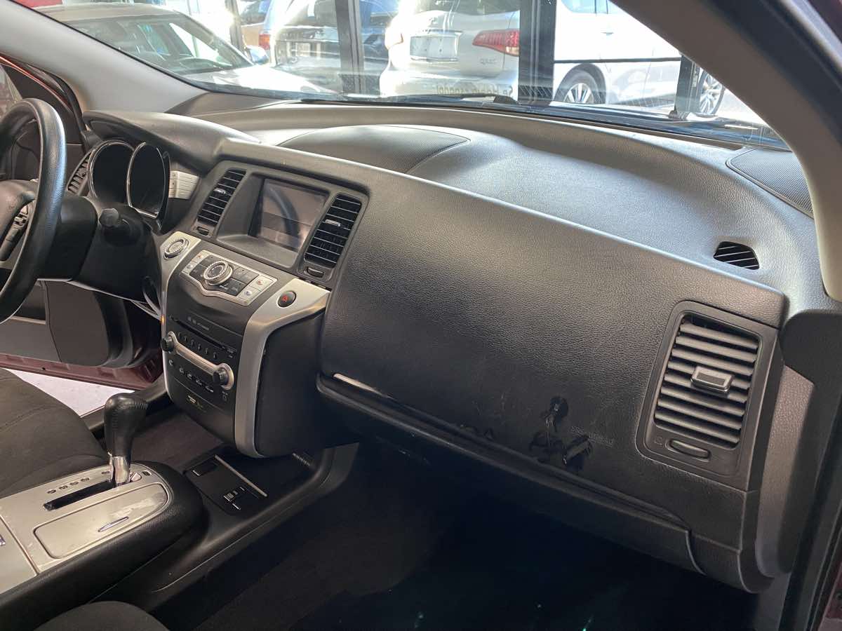 2010 Nissan Murano S - Photo 14