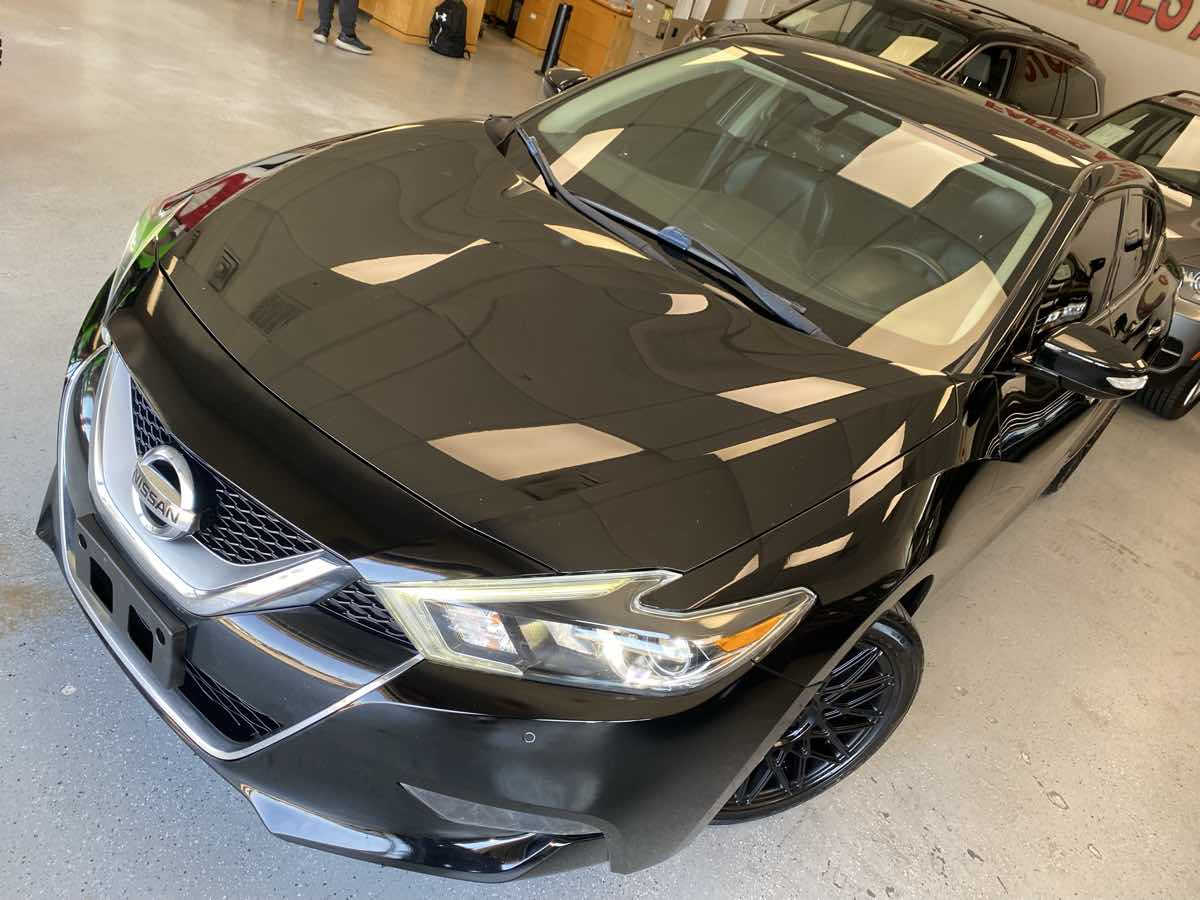 2017 Nissan Maxima SR photo 8